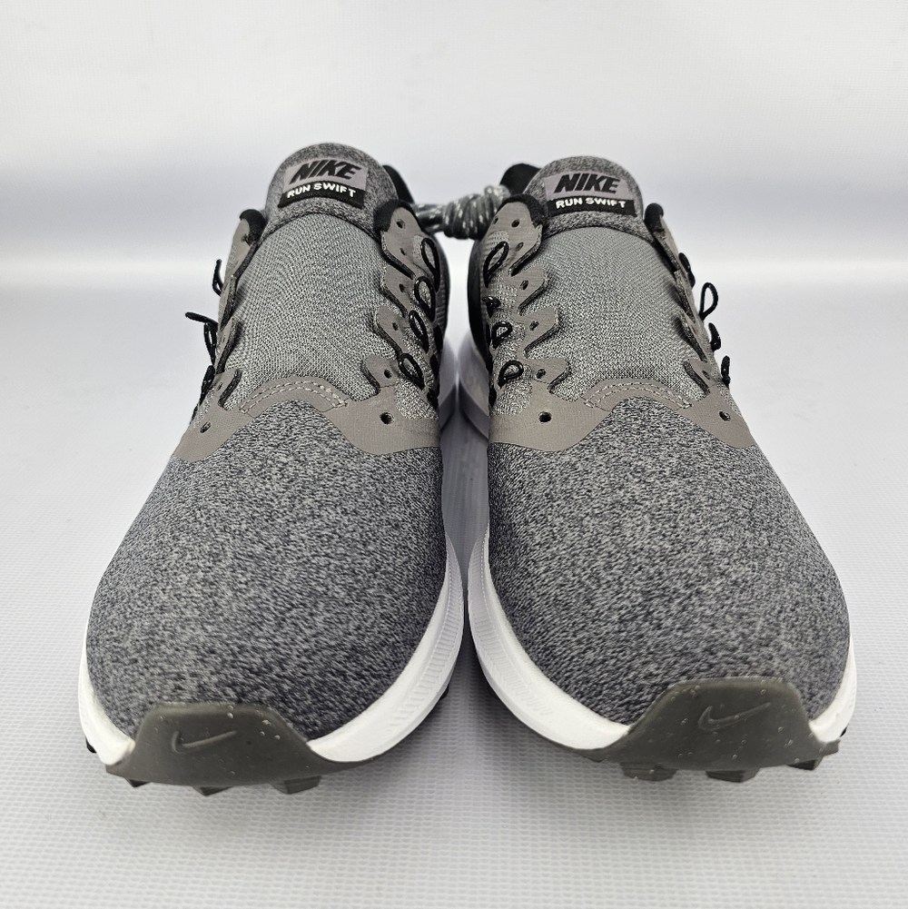 Nike Run Swift Lightweight Fabric Gray Black White Women's Size 8 - Picture 2 of 8